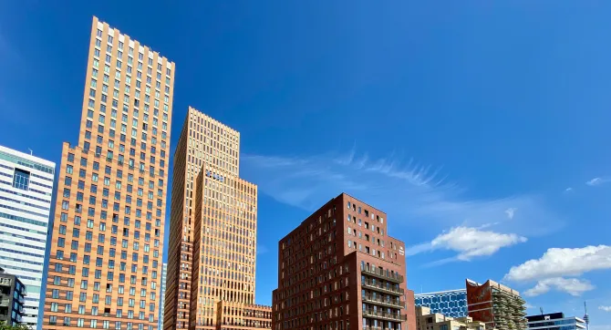 gebouwen op de Zuidas in Amsterdam