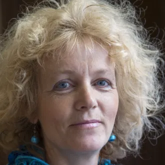 Evelien Tonkens