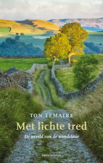 Boek Ton Lemaire - Met lichte tred