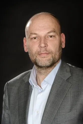 Portretfoto Rutger Groot Wassink