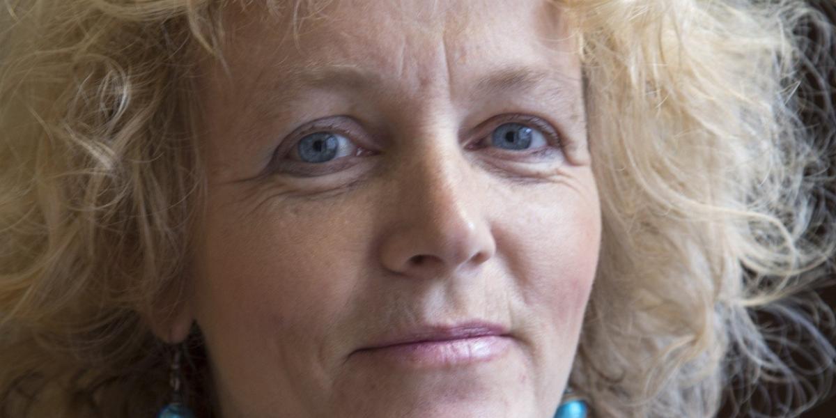 Evelien Tonkens